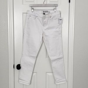 NWT GAP Girlfriend Coupe 10/30R White Jeans